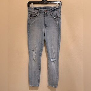MOTHER High Waisted Looker Crop Jeans Chatterbox Light Blue Denim Distressed 26